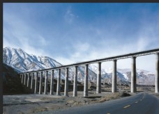 第一中铁十四局三公司承建的青藏铁路