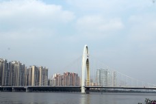广州珠江上的猎德大桥